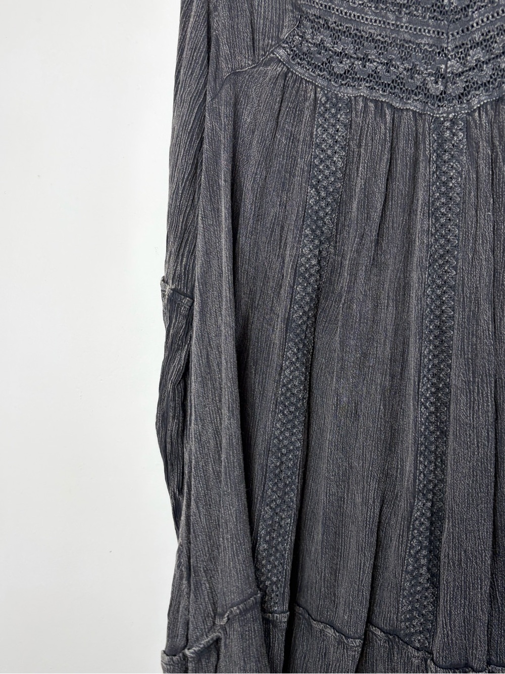 Kings Road Crochet Trim Swing Dress - Picture 5 of 9